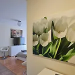 Apartman 2 *